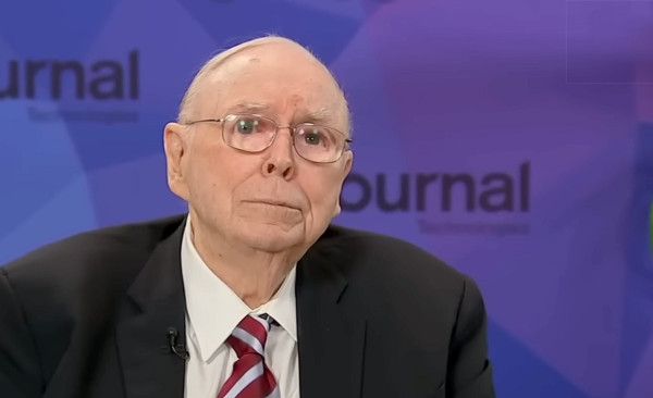 Bitcoin's Fierce Opponent, Charlie Munger, Passes Away at 99: A Cautionary Tale of 'Rat Poison'